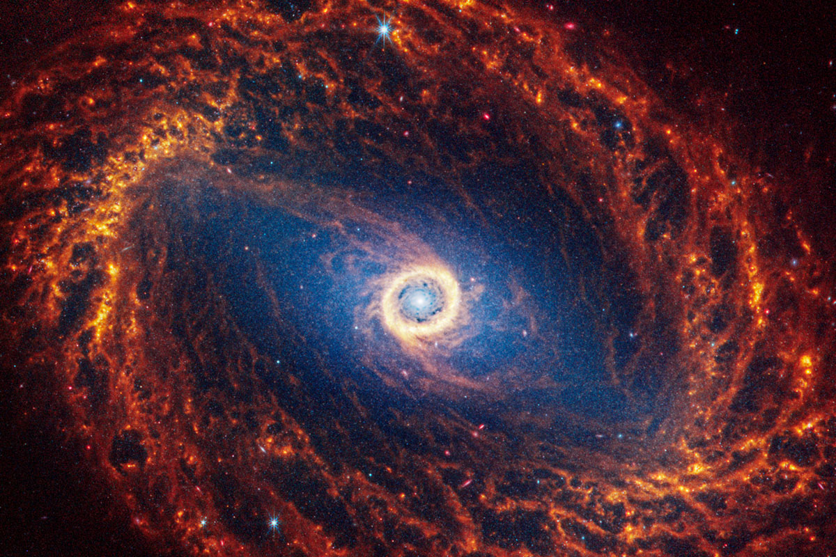 photo_story_mind_blowing_reveal_19_galaxies_SPACEBAR_Photo01_bdabbaef24.jpg