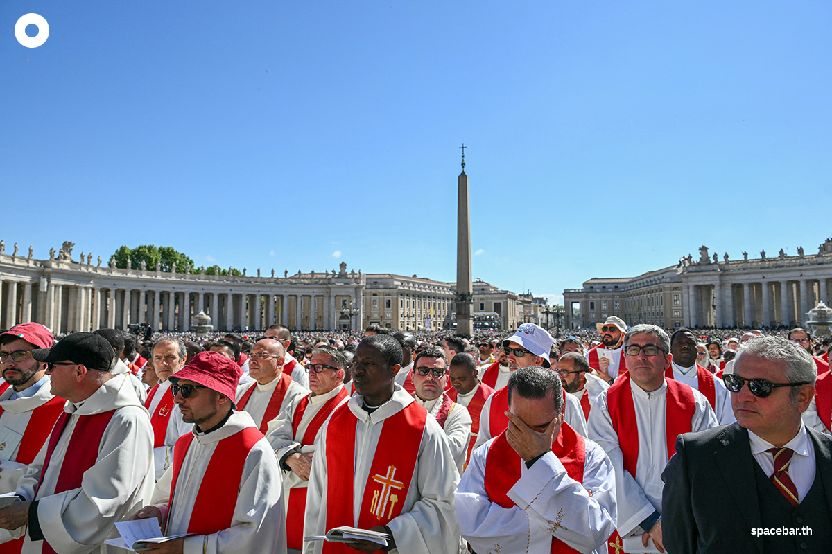 photo_story_pope_francis_funeral_SPACEBAR_Photo04_1_c01039eec6.jpg
