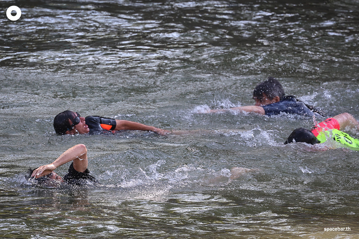 photo_story_sein_river_dirty_clean_up_before_olympics_SPACEBAR_Photo05_643d827c9d.jpg