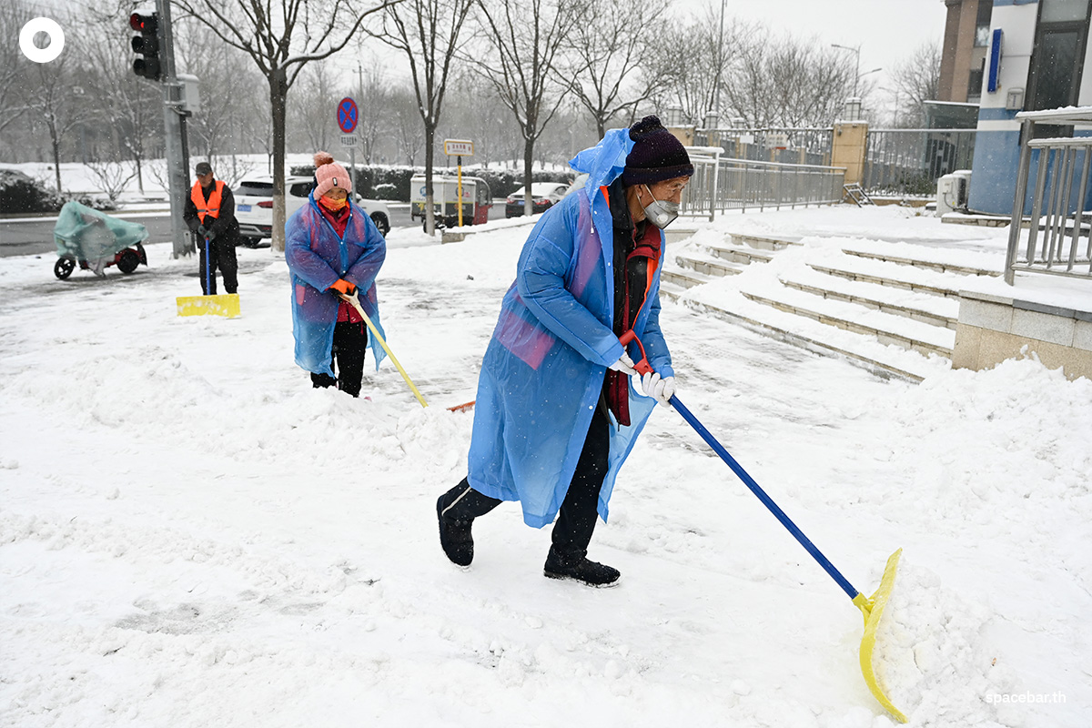 photo_story_snowfall_beijing_forbidden_city_SPACEBAR_Photo05_11f3b98f07.jpg