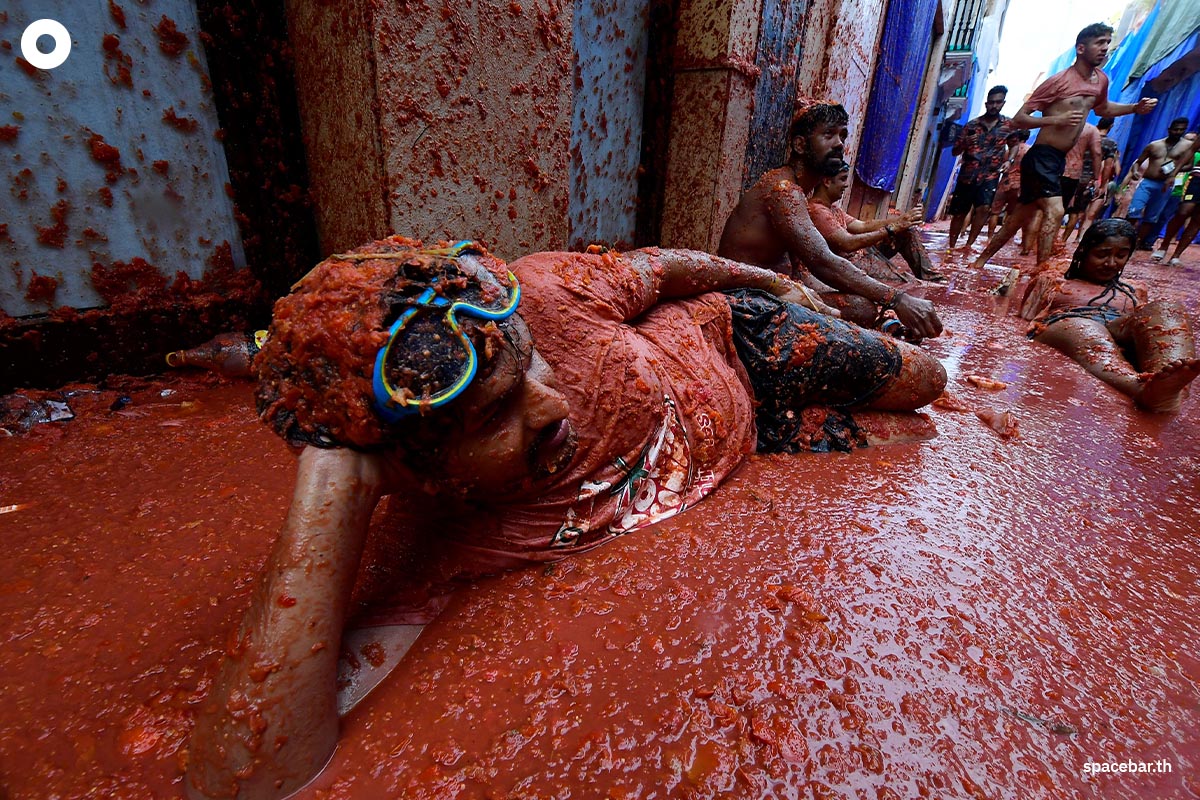 photo_story_tomatina_festival_bunol_valencia_spain_SPACEBAR_Photo06_ab72a49d3c.jpg