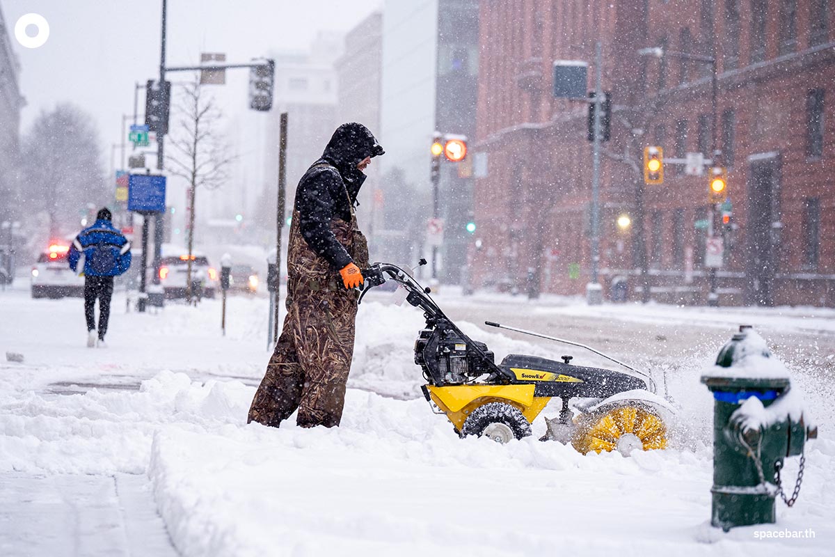 photo_story_us_winter_storm_snow_polar_vortex_SPACEBAR_Photo08_e7b5e1cdba.jpg