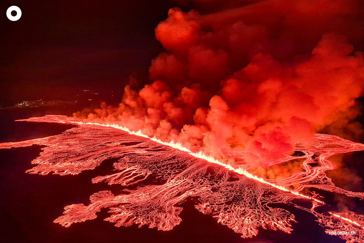 photo_story_volcanic_eruption_iceland_grindavik_reykjanes_peninsula_SPACEBAR_Photo01_95387088c1.jpg