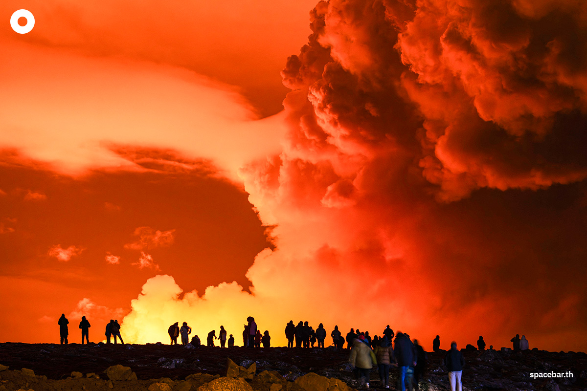 photo_story_volcanic_eruption_iceland_grindavik_reykjanes_peninsula_SPACEBAR_Photo02_5305d6d2f6.jpg