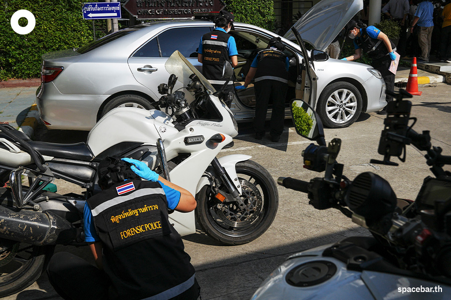 police_thailand_siren_service_for_chinese_tourist_SPACEBAR_Photo03_57f09aaf31.jpeg