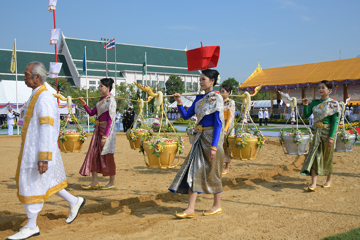 royal_plowing_ceremony_day_2024_SPACEBAR_Photo05_997e15bd57.jpg