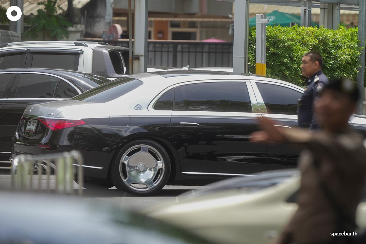 thaksin_returned_home_section_112_SPACEBAR_Photo01_f80c9c322a.jpg