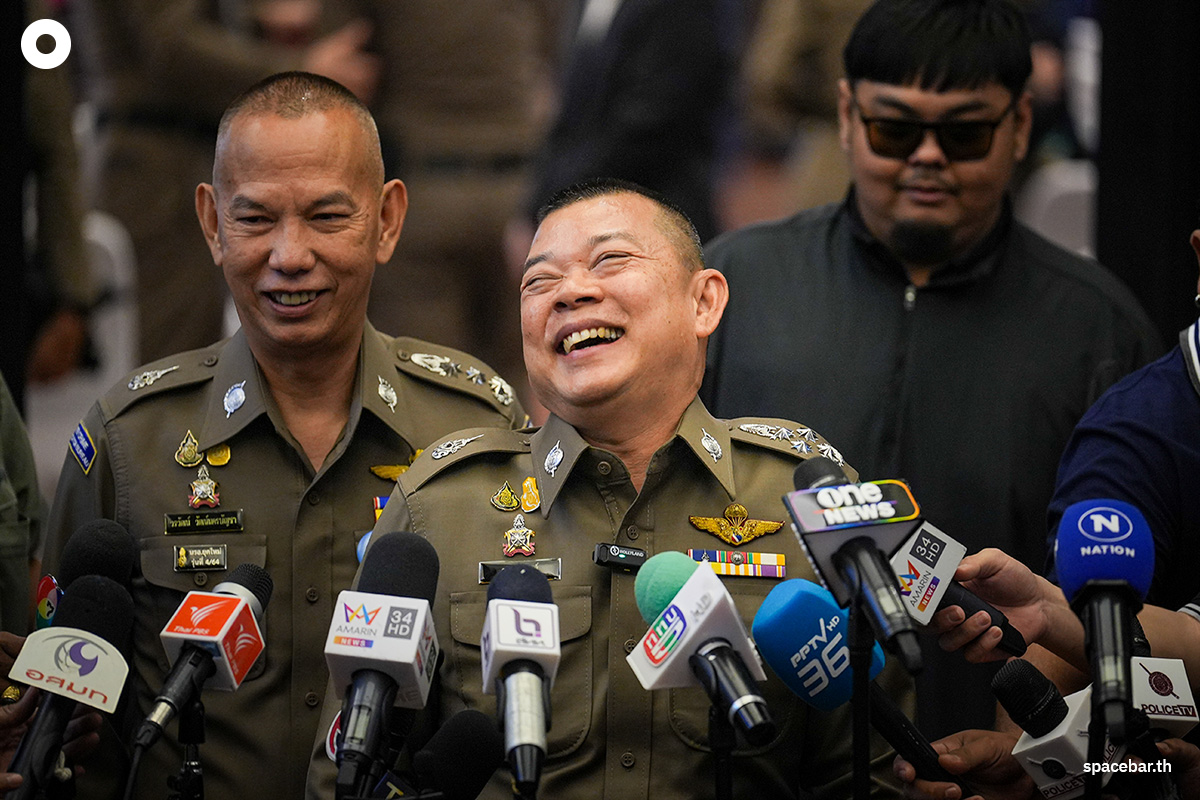 torsak_divorce_the_war_surachet_jaroonkiat_than_SPACEBAR_Photo00_caf7a996bd.jpg