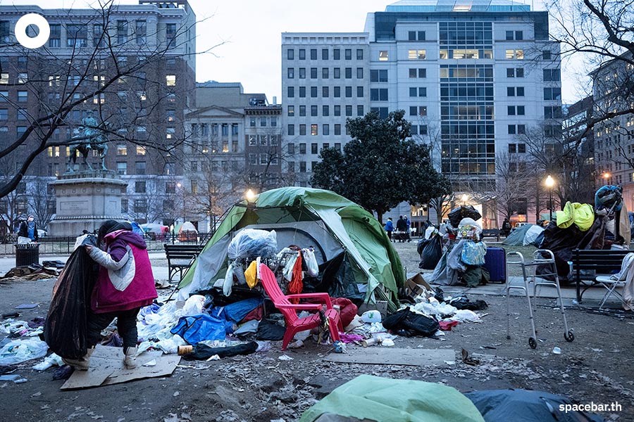 us_housing_homeless_washington_national_park_SPACEBAR_Photo01_c4b84a6e66.jpeg