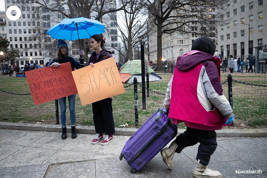 us_housing_homeless_washington_national_park_SPACEBAR_Photo02_8ff4c39fa7.jpeg