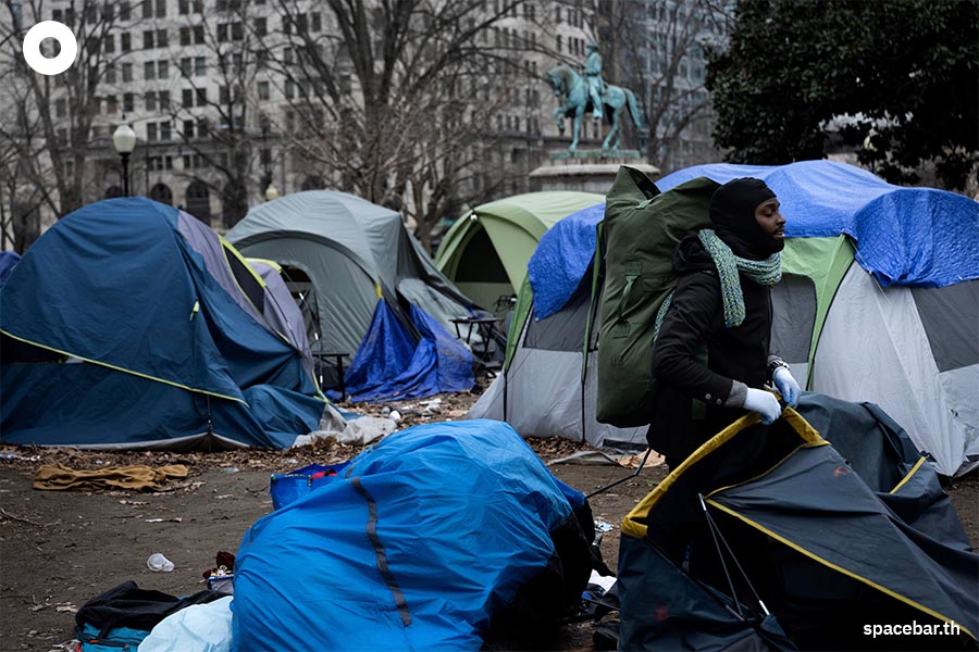 us_housing_homeless_washington_national_park_SPACEBAR_Photo04_d09734227a.jpeg