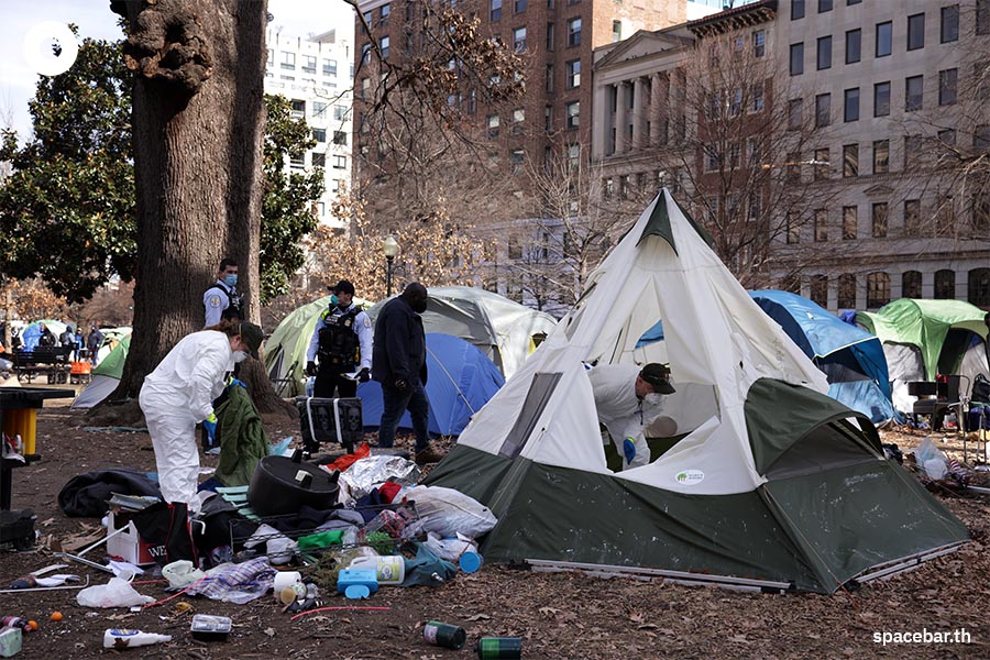 us_housing_homeless_washington_national_park_SPACEBAR_Photo08_dc48ec3b14.jpeg