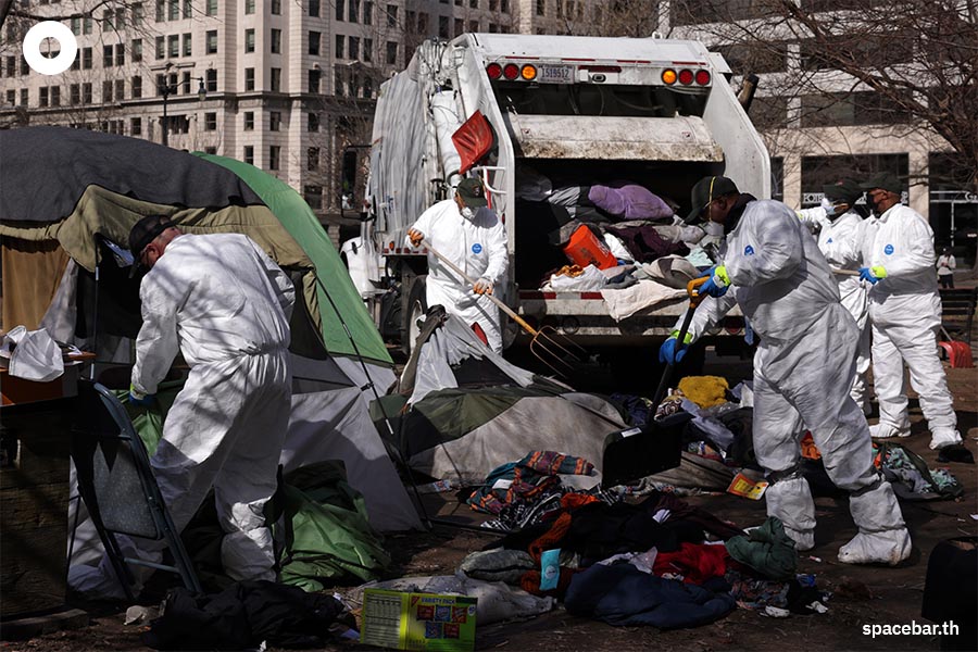 us_housing_homeless_washington_national_park_SPACEBAR_Photo09_4593f485fe.jpeg