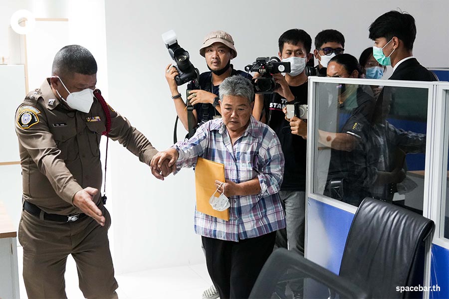 woman_cursing_prime_minister_prayut_in_ratchaburi_SPACEBAR_Photo09_ad6d86ace7.jpeg